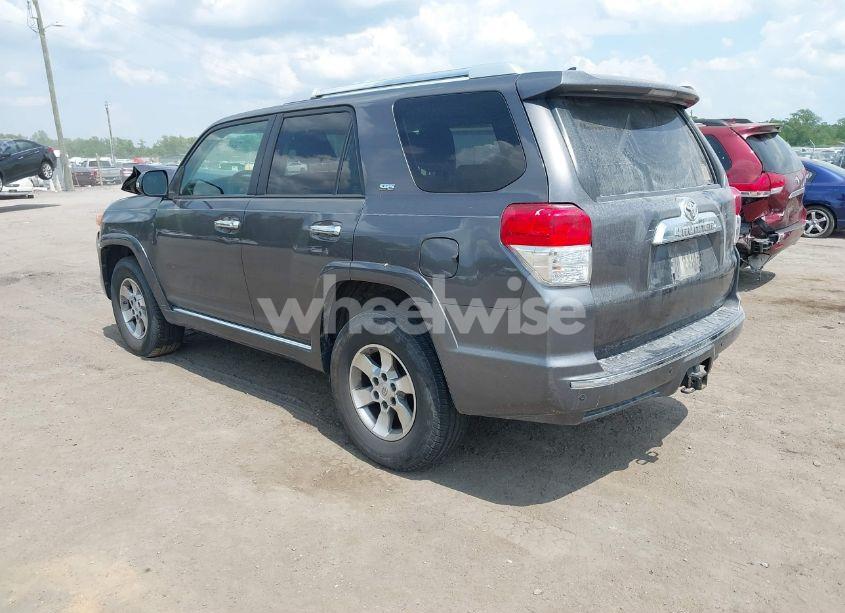 Photo 3 of 2011 Toyota 4runner SR5 V6 (VIN JTEBU5JR7B5072287)