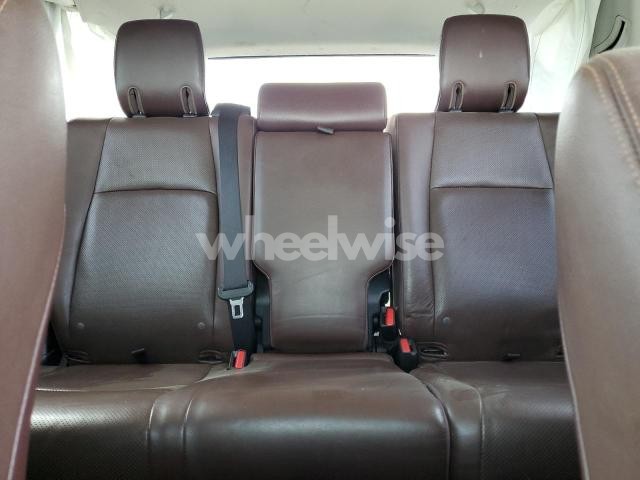 Photo 6 of 2014 TOYOTA 4RUNNER SR5 N/A (VIN JTEBU5JR7E5153245)