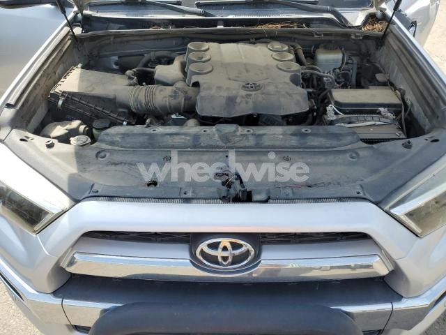 Photo 7 of 2014 TOYOTA 4RUNNER SR5 N/A (VIN JTEBU5JR7E5153245)