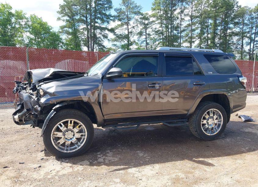 Photo 15 of 2016 Toyota 4runner SR5 (VIN JTEBU5JR7G5309576)