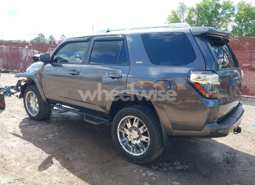 Photo 3 of 2016 Toyota 4runner SR5 (VIN JTEBU5JR7G5309576)