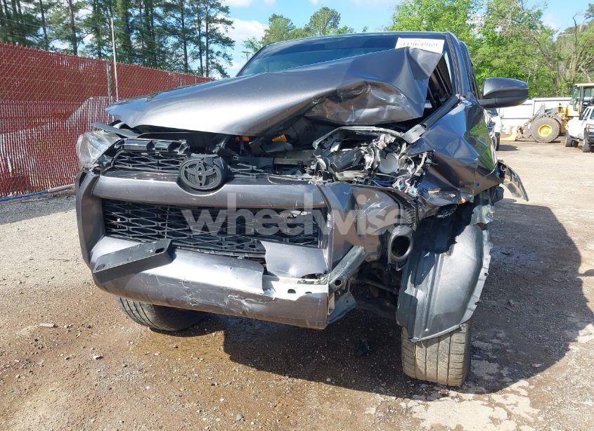 Photo 6 of 2016 Toyota 4runner SR5 (VIN JTEBU5JR7G5309576)