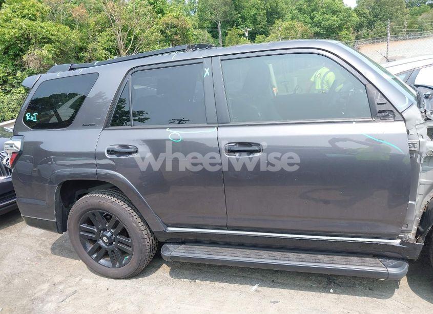 Photo 14 of 2020 Toyota 4runner NIGHTSHADE SPECIAL EDITION (VIN JTEBU5JR7L5747279)