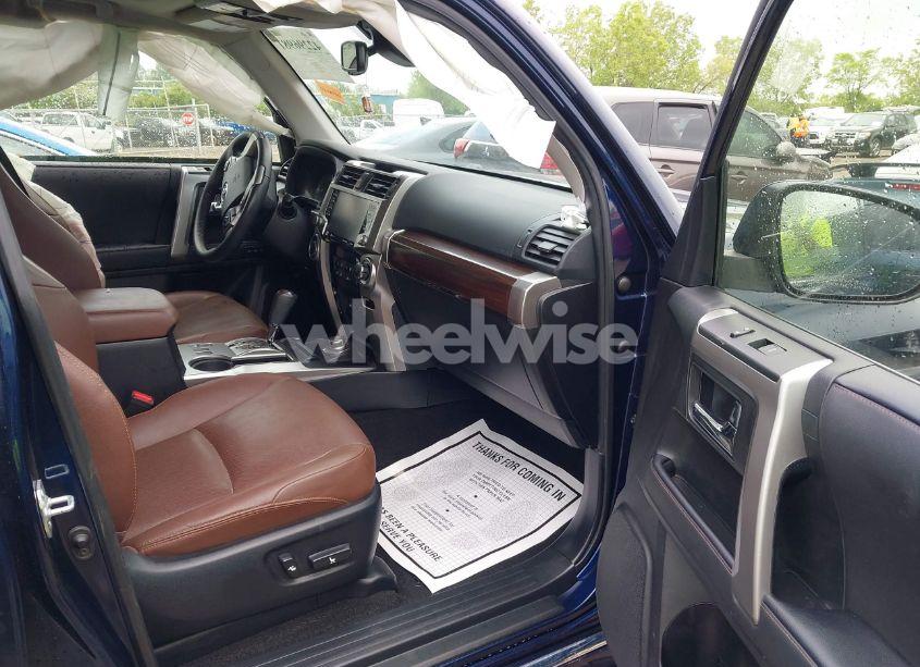 Photo 5 of 2020 Toyota 4runner LIMITED (VIN JTEBU5JR7L5789838)