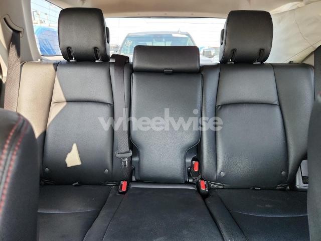 Photo 7 of 2020 TOYOTA 4RUNNER SR5/SR5 PREMIUM (VIN JTEBU5JR7L5816858)