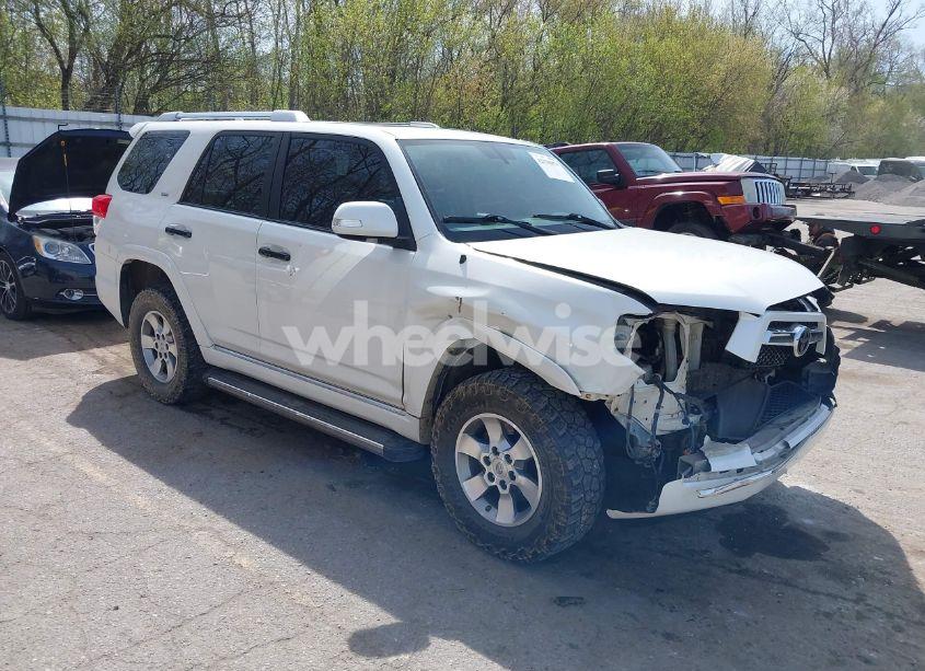 2012 Toyota 4runner SR5 (VIN JTEBU5JR8C5104925) main photo