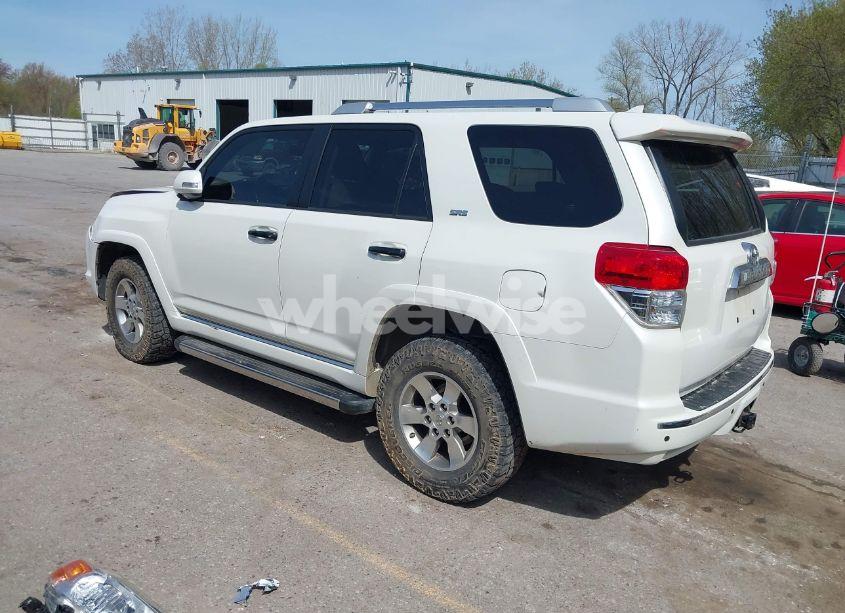 Photo 3 of 2012 Toyota 4runner SR5 (VIN JTEBU5JR8C5104925)
