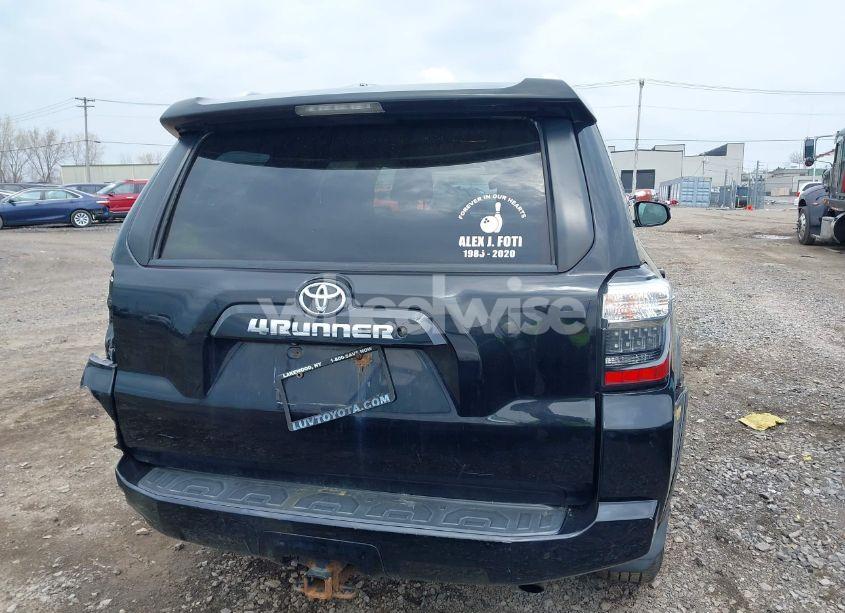 Photo 16 of 2014 Toyota 4runner SR5 (VIN JTEBU5JR8E5154971)