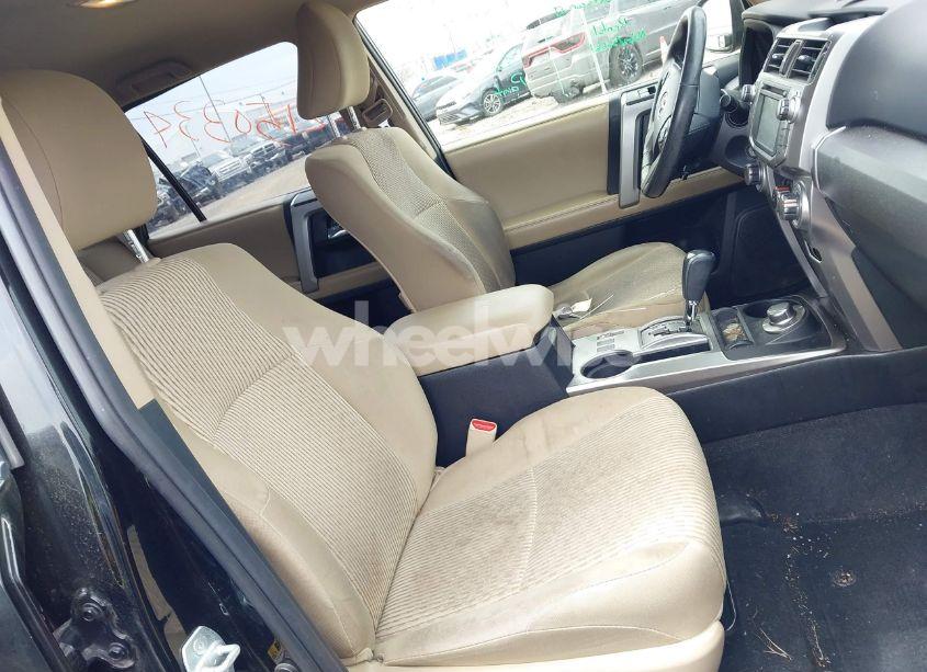 Photo 5 of 2014 Toyota 4runner SR5 (VIN JTEBU5JR8E5154971)