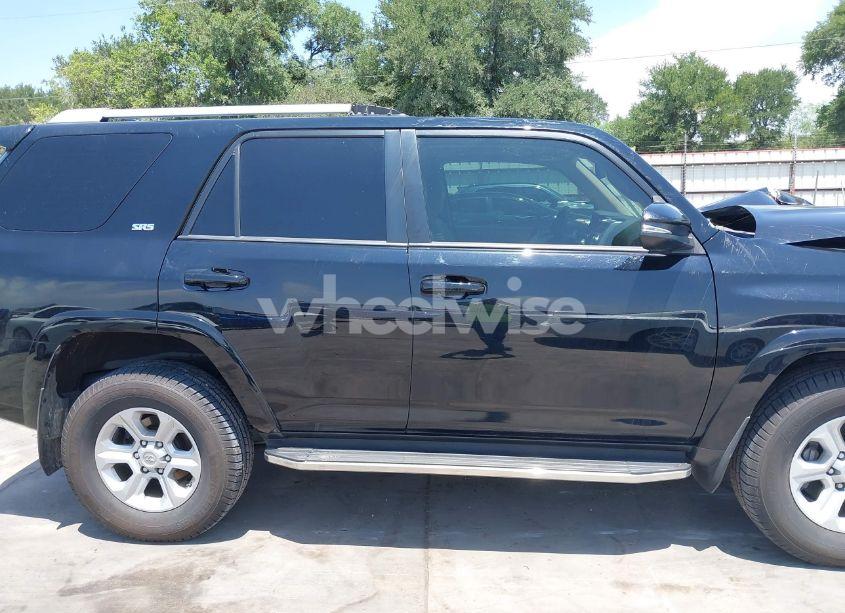 Photo 14 of 2016 Toyota 4runner LIMITED/SR5/SR5 PREMIUM/TRAIL/TRAIL PREMIUM/TRD PRO (VIN JTEBU5JR8G5311336)