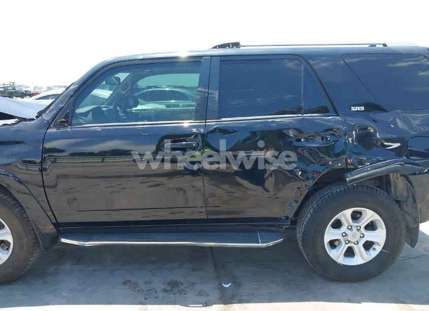 Photo 15 of 2016 Toyota 4runner LIMITED/SR5/SR5 PREMIUM/TRAIL/TRAIL PREMIUM/TRD PRO (VIN JTEBU5JR8G5311336)