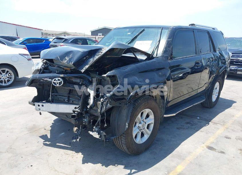 Photo 2 of 2016 Toyota 4runner LIMITED/SR5/SR5 PREMIUM/TRAIL/TRAIL PREMIUM/TRD PRO (VIN JTEBU5JR8G5311336)