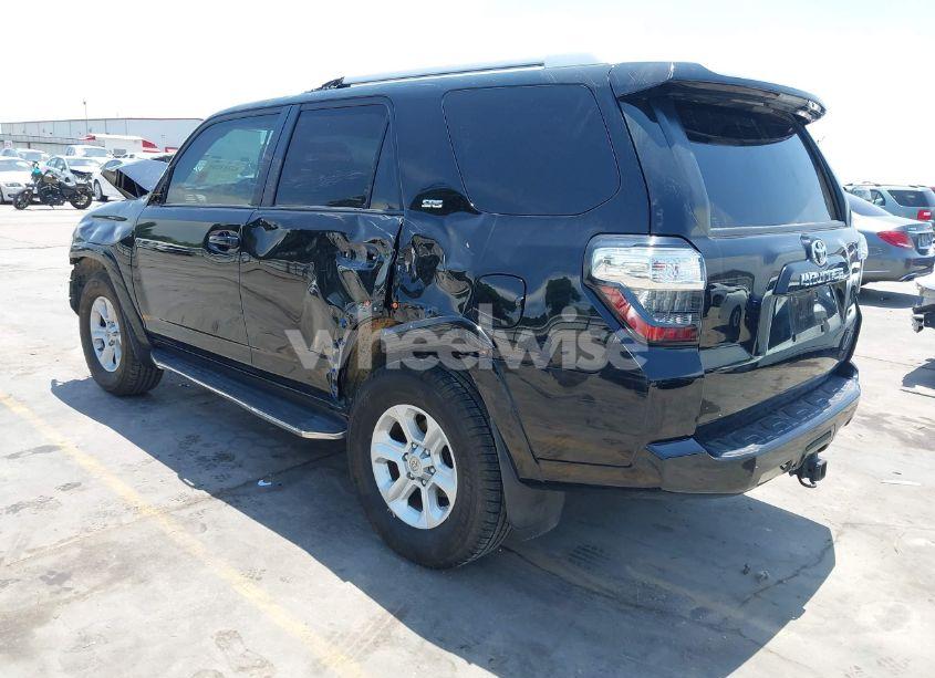 Photo 3 of 2016 Toyota 4runner LIMITED/SR5/SR5 PREMIUM/TRAIL/TRAIL PREMIUM/TRD PRO (VIN JTEBU5JR8G5311336)