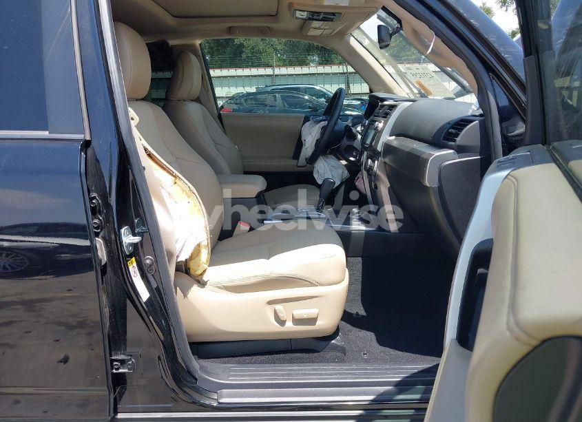 Photo 5 of 2016 Toyota 4runner LIMITED/SR5/SR5 PREMIUM/TRAIL/TRAIL PREMIUM/TRD PRO (VIN JTEBU5JR8G5311336)