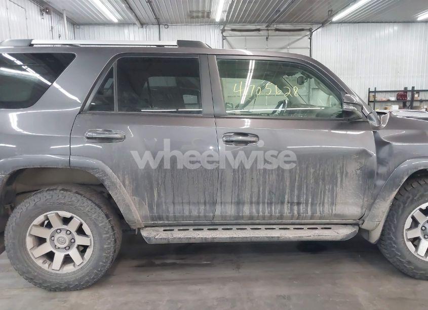 Photo 13 of 2016 Toyota 4runner TRAIL PREMIUM (VIN JTEBU5JR8G5315922)