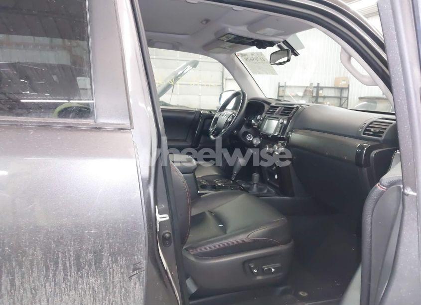 Photo 5 of 2016 Toyota 4runner TRAIL PREMIUM (VIN JTEBU5JR8G5315922)