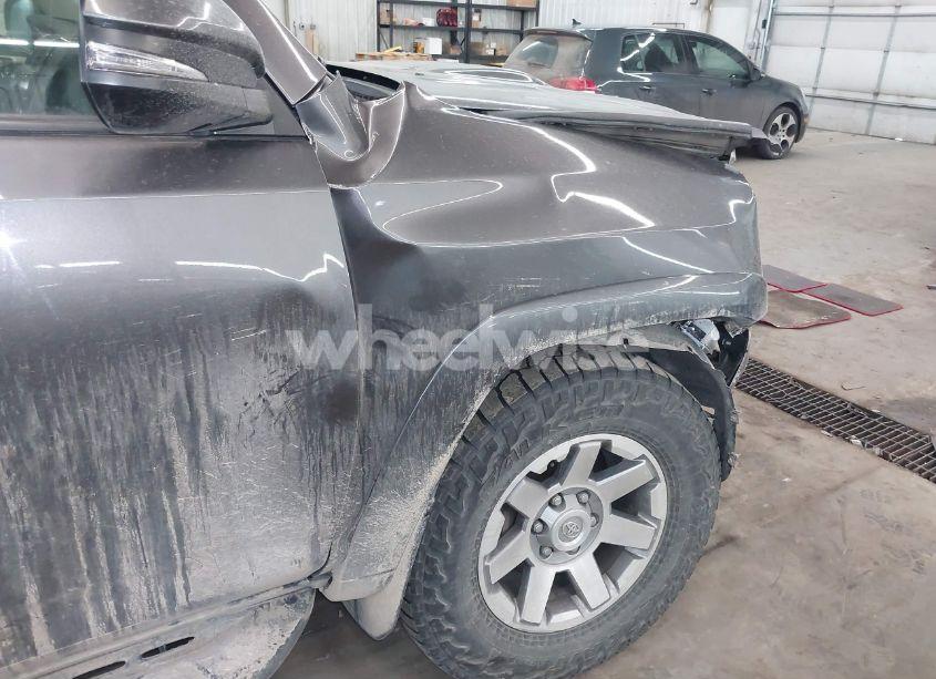 Photo 6 of 2016 Toyota 4runner TRAIL PREMIUM (VIN JTEBU5JR8G5315922)