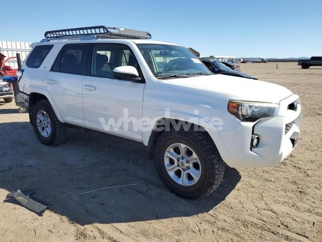 Photo 3 of 2016 TOYOTA 4RUNNER SR5/SR5 PREMIUM (VIN JTEBU5JR8G5330033)