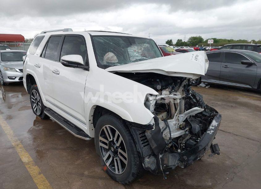 2017 Toyota 4runner LIMITED (VIN JTEBU5JR8H5455583) main photo