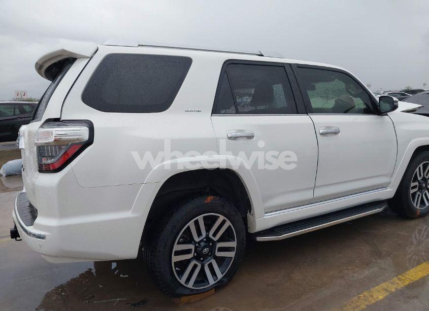 Photo 19 of 2017 Toyota 4runner LIMITED (VIN JTEBU5JR8H5455583)