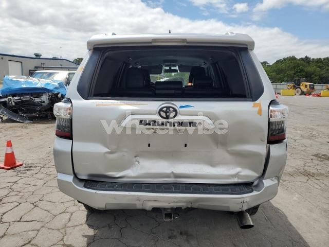 Photo 6 of 2017 TOYOTA 4RUNNER SR5/SR5 PREMIUM (VIN JTEBU5JR8H5457964)