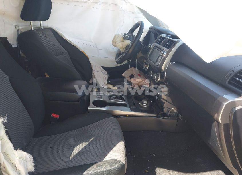 Photo 5 of 2019 Toyota 4runner SR5 (VIN JTEBU5JR8K5648338)