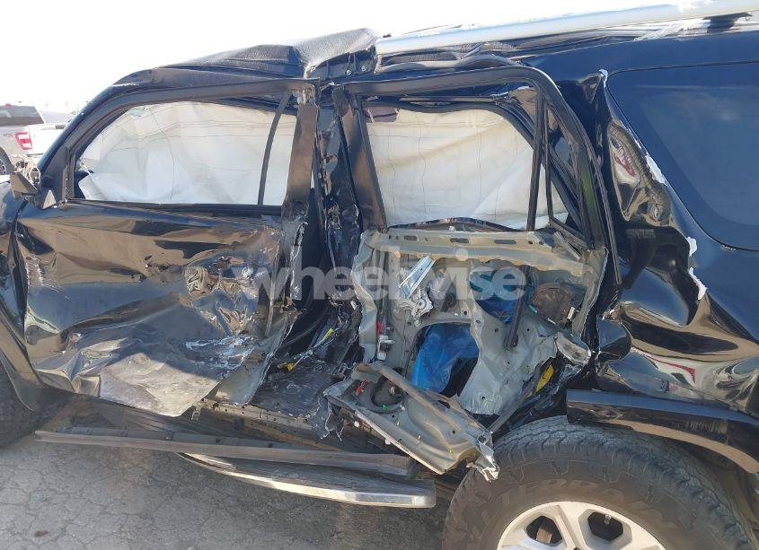 Photo 6 of 2019 Toyota 4runner SR5 (VIN JTEBU5JR8K5648338)