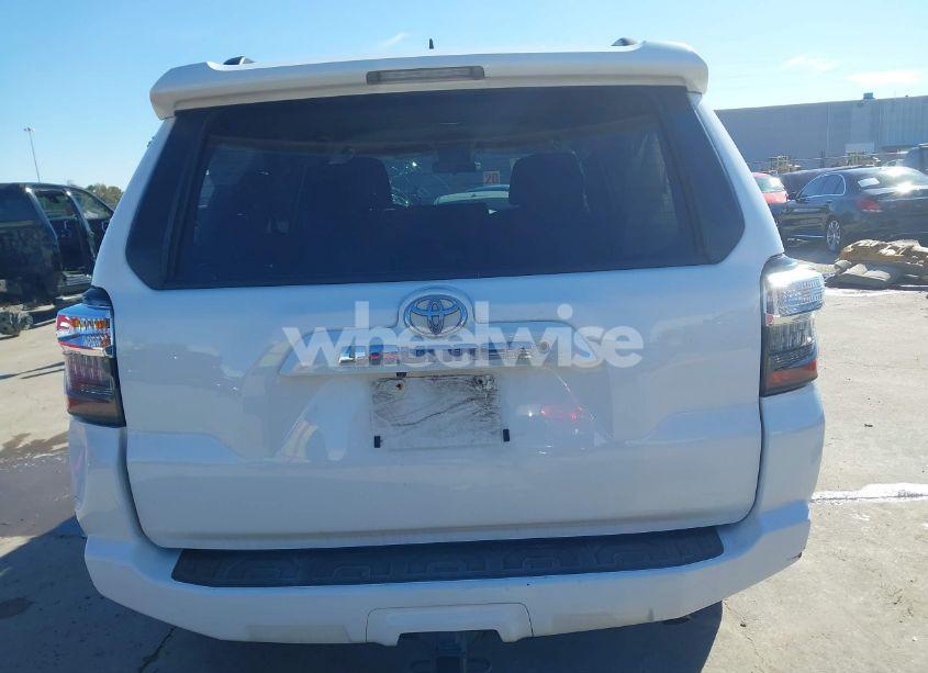 Photo 16 of 2019 Toyota 4runner SR5 (VIN JTEBU5JR8K5661512)