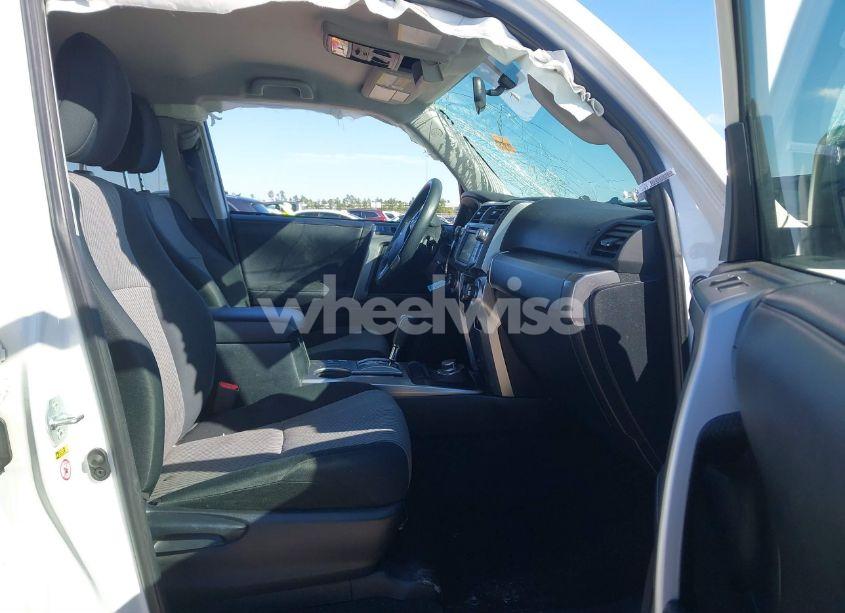 Photo 5 of 2019 Toyota 4runner SR5 (VIN JTEBU5JR8K5661512)