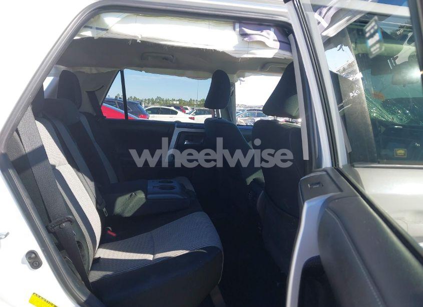 Photo 8 of 2019 Toyota 4runner SR5 (VIN JTEBU5JR8K5661512)