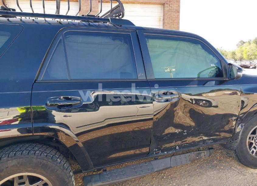 Photo 13 of 2020 Toyota 4runner VENTURE SPECIAL EDITION (VIN JTEBU5JR8L5765239)