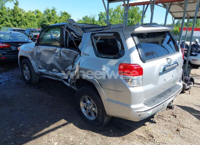 Photo 3 of 2012 Toyota 4runner SR5 (VIN JTEBU5JR9C5080912)