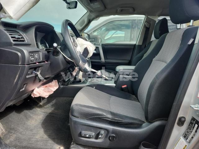 Photo 11 of 2015 TOYOTA 4RUNNER SR5/SR5 PREMIUM (VIN JTEBU5JR9F5218761)