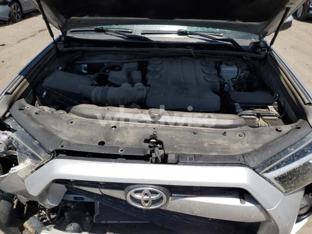 Photo 8 of 2015 TOYOTA 4RUNNER SR5/SR5 PREMIUM (VIN JTEBU5JR9F5218761)