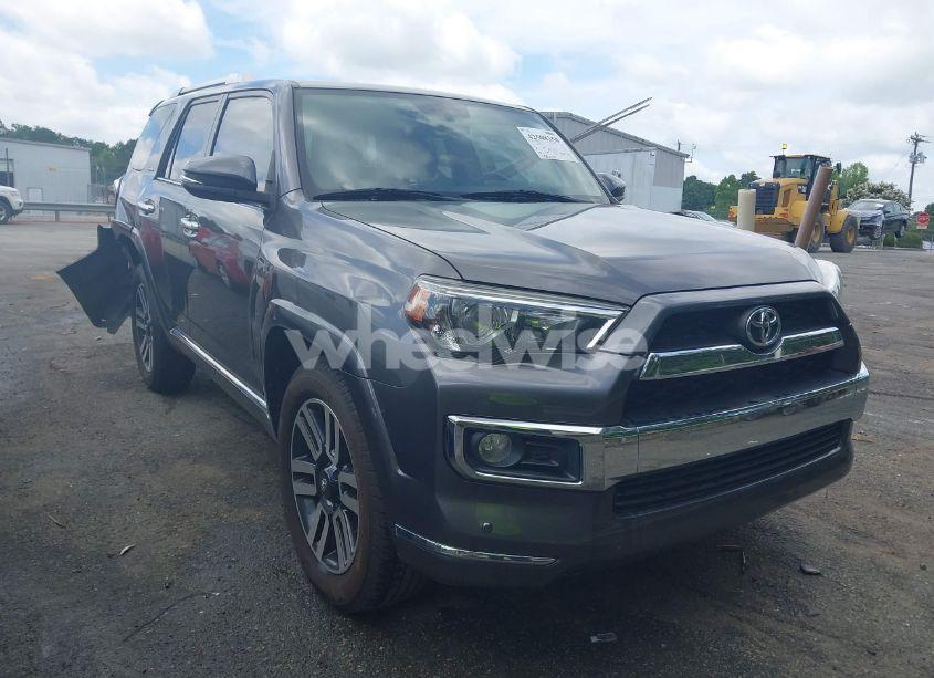 2015 Toyota 4runner LIMITED (VIN JTEBU5JR9F5268303) main photo