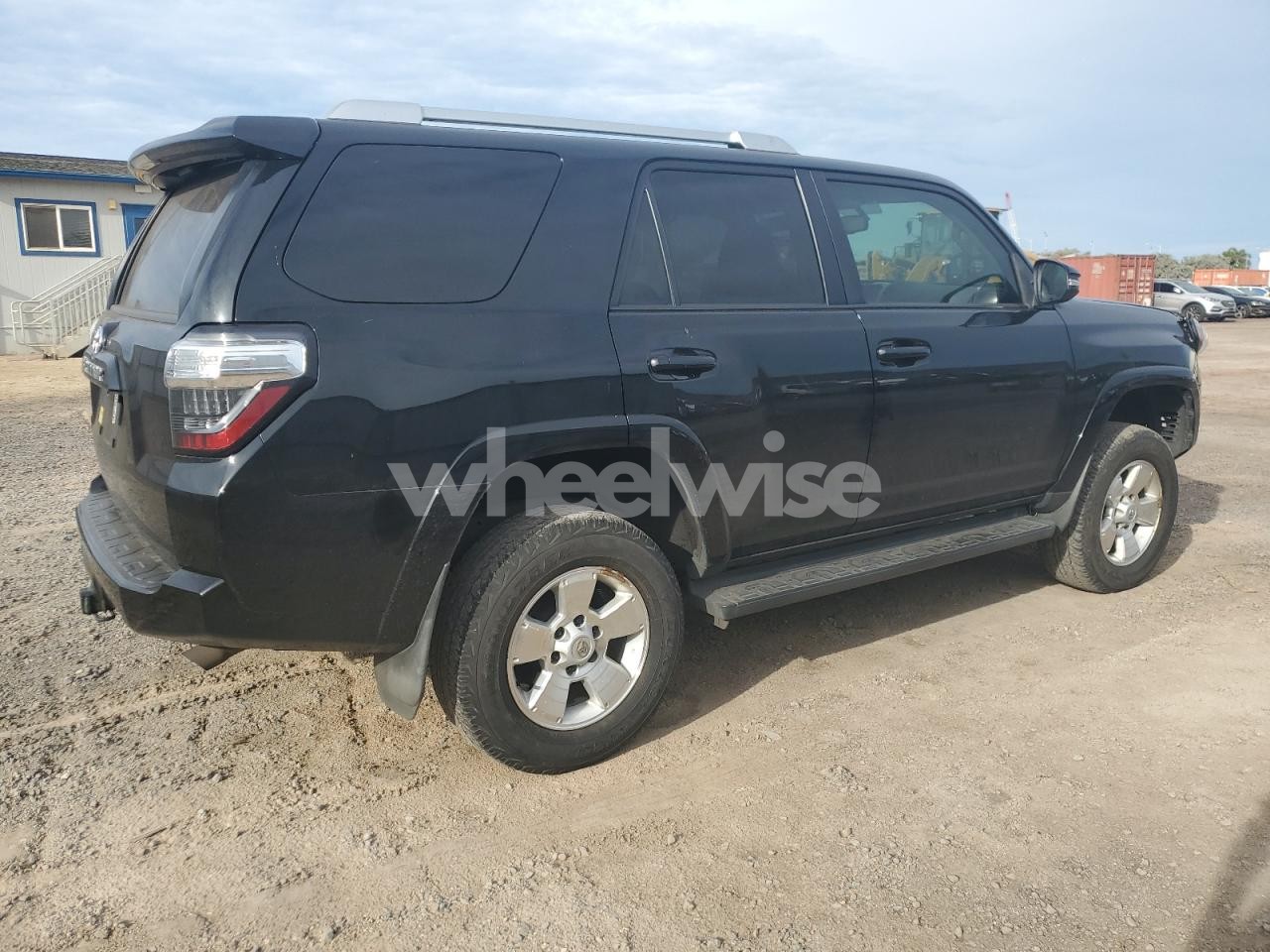 Photo 3 of 2016 TOYOTA 4RUNNER SR5/SR5 PREMIUM (VIN JTEBU5JR9G5335578)