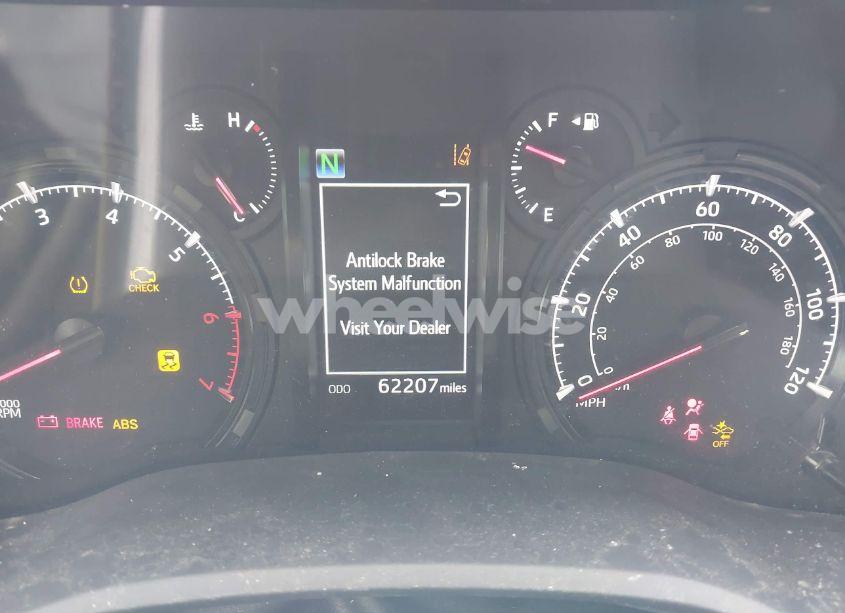 Photo 7 of 2020 Toyota 4runner SR5 (VIN JTEBU5JR9L5740625)