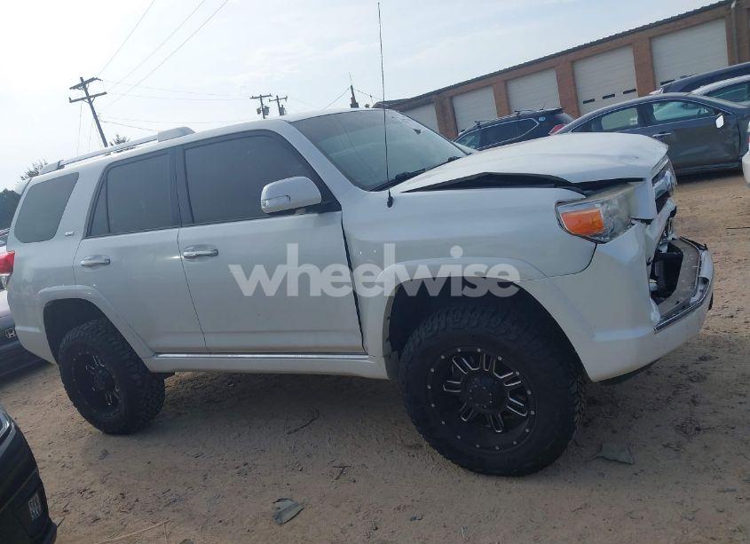 Photo 13 of 2011 Toyota 4runner SR5 V6 (VIN JTEBU5JRXB5058223)