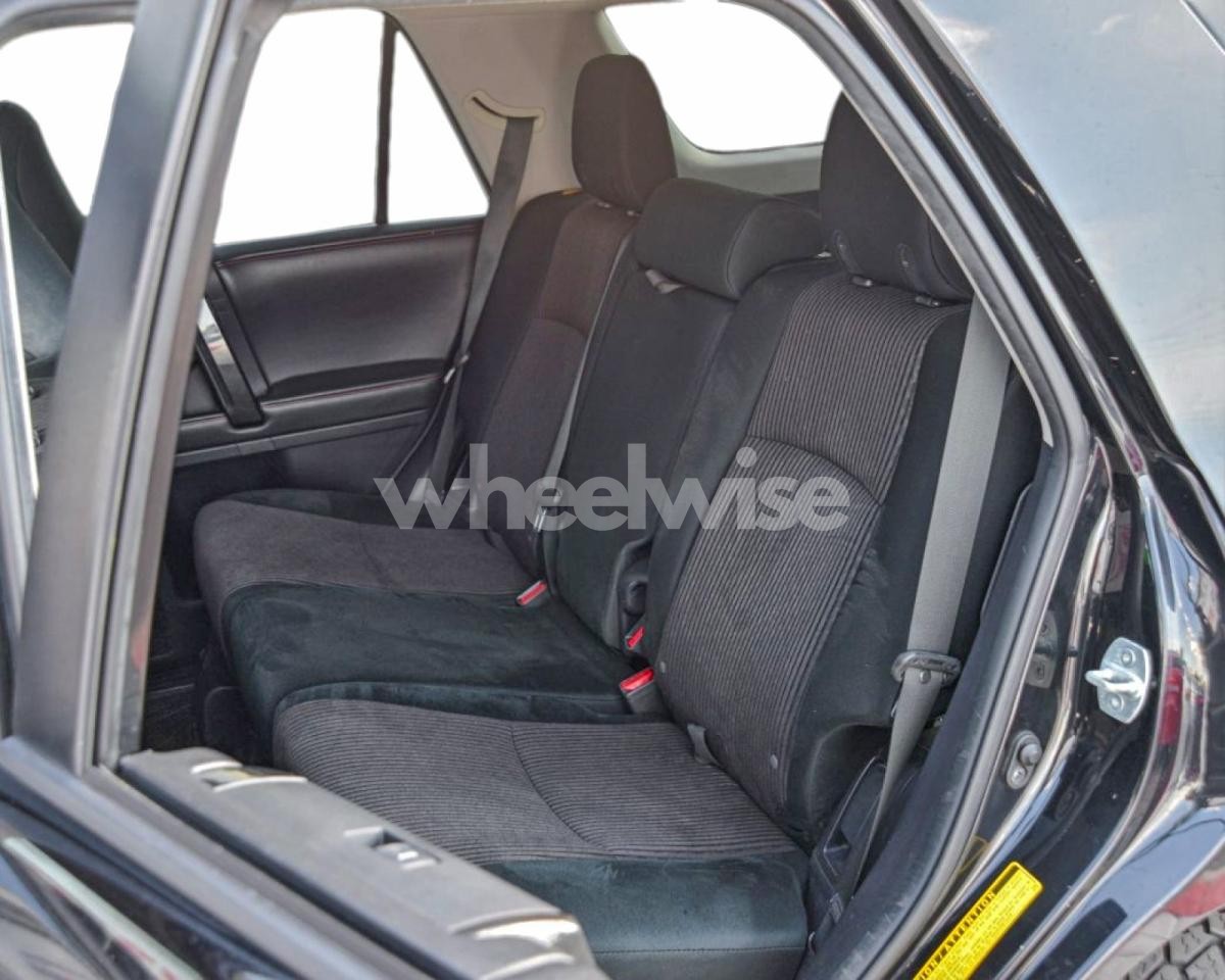 Photo 6 of 2014 TOYOTA 4RUNNER SR5 (VIN JTEBU5JRXE5194355)