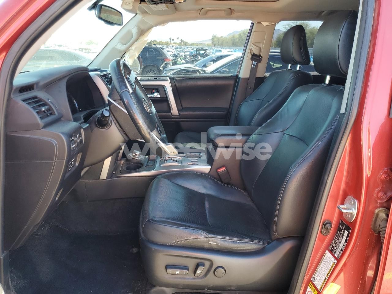 Photo 7 of 2015 TOYOTA 4RUNNER SR5/SR5 PREMIUM (VIN JTEBU5JRXF5241062)