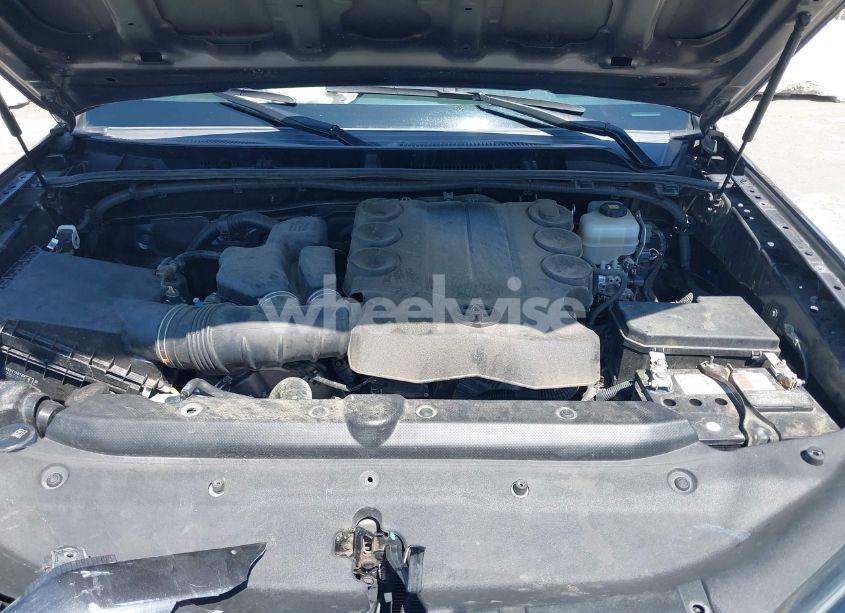 Photo 10 of 2018 Toyota 4runner TRD OFF ROAD (VIN JTEBU5JRXJ5539376)