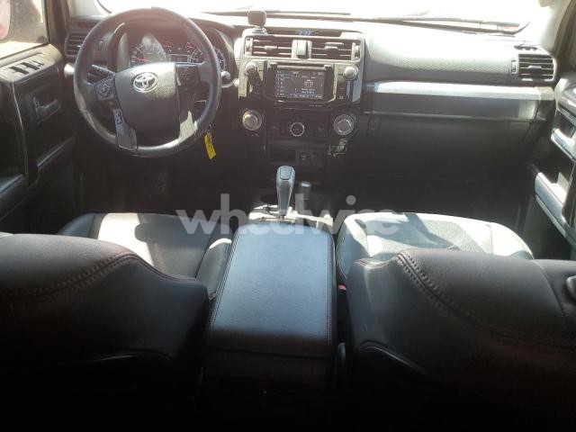 Photo 12 of 2019 TOYOTA 4RUNNER SR5/SR5 PREMIUM (VIN JTEBU5JRXK5662399)