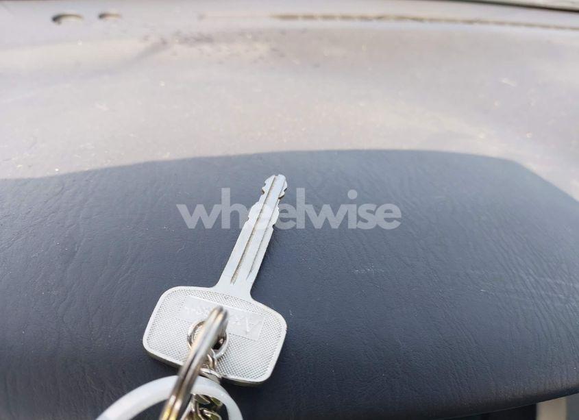 Photo 11 of 2005 Toyota Highlander (VIN JTEDD21A750122785)