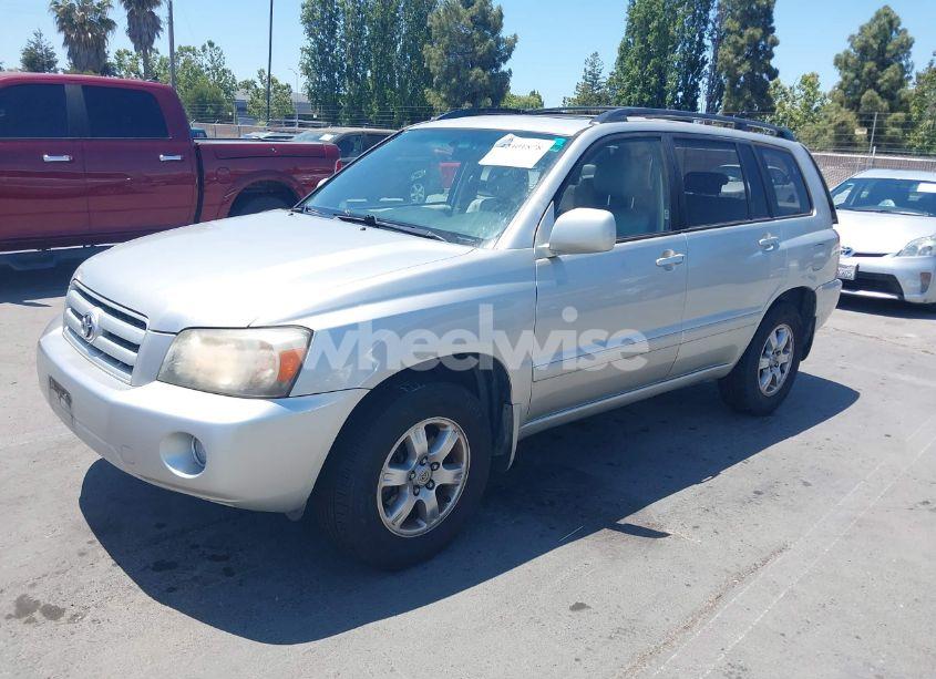 Photo 2 of 2005 Toyota Highlander V6 (VIN JTEDP21A050087191)