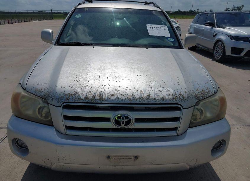 Photo 6 of 2005 Toyota Highlander LIMITED V6/V6 (VIN JTEDP21A150066107)