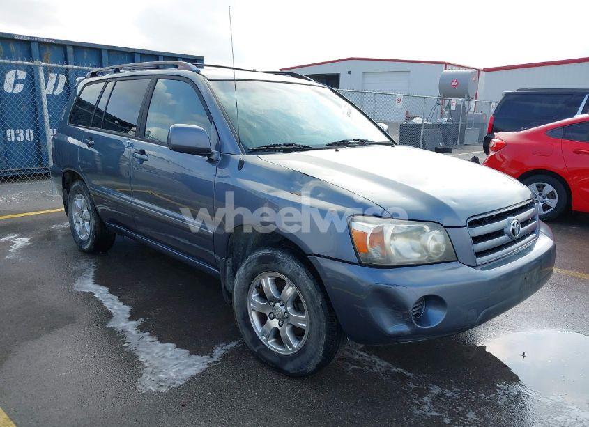 2006 Toyota Highlander V6 (VIN JTEDP21A160096158) main photo