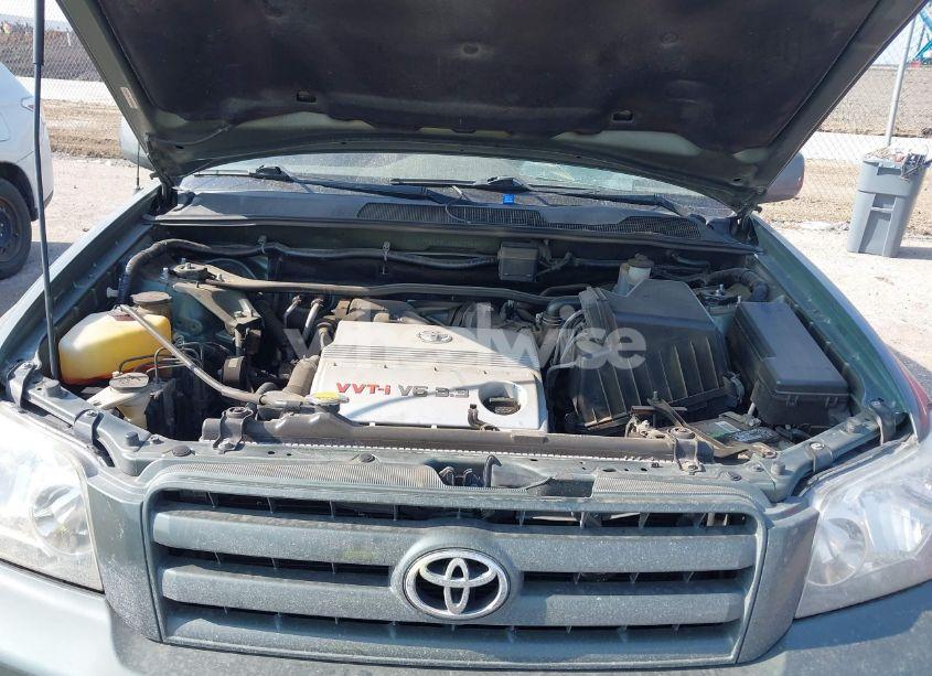 Photo 10 of 2005 Toyota Highlander V6 (VIN JTEDP21A250078251)