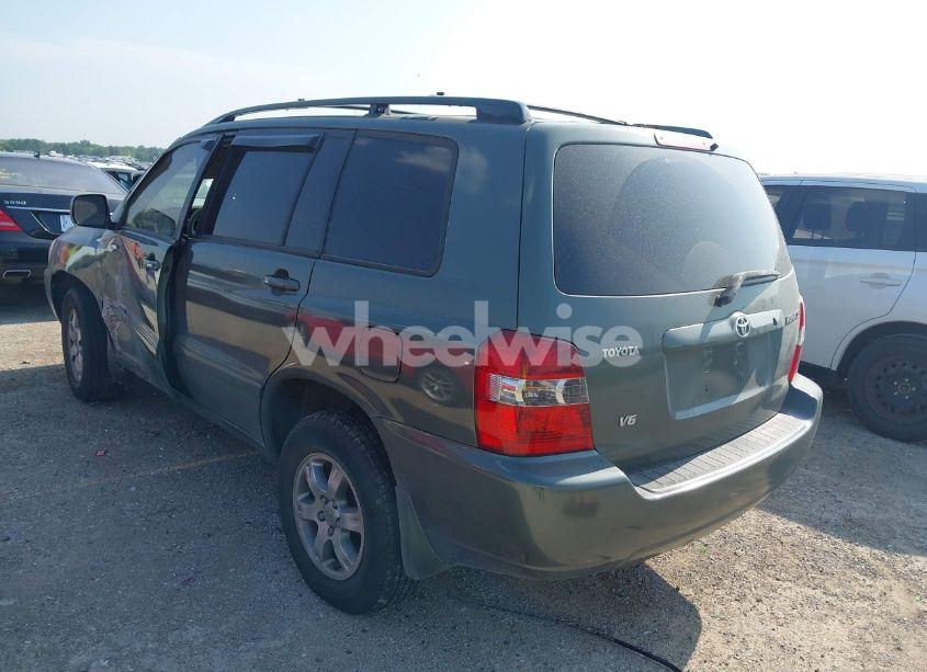 Photo 3 of 2005 Toyota Highlander V6 (VIN JTEDP21A250078251)