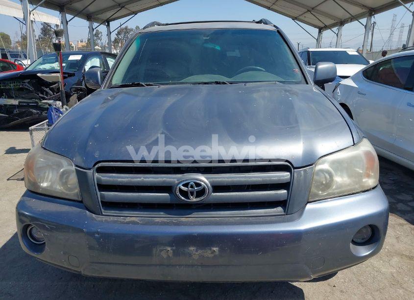 Photo 12 of 2005 Toyota Highlander LIMITED V6 (VIN JTEDP21A350084205)