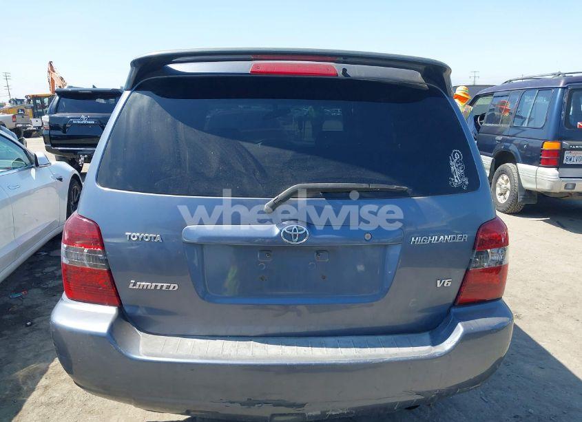 Photo 16 of 2005 Toyota Highlander LIMITED V6 (VIN JTEDP21A350084205)